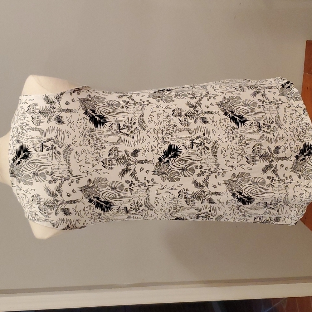 J. Jill Wearever collection tank size small. - Picture 3 of 5
